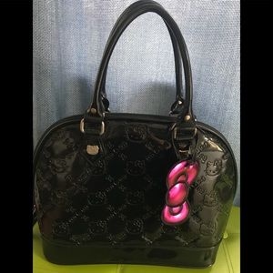 Hello Kitty vinyl bag 💕💕💕👛